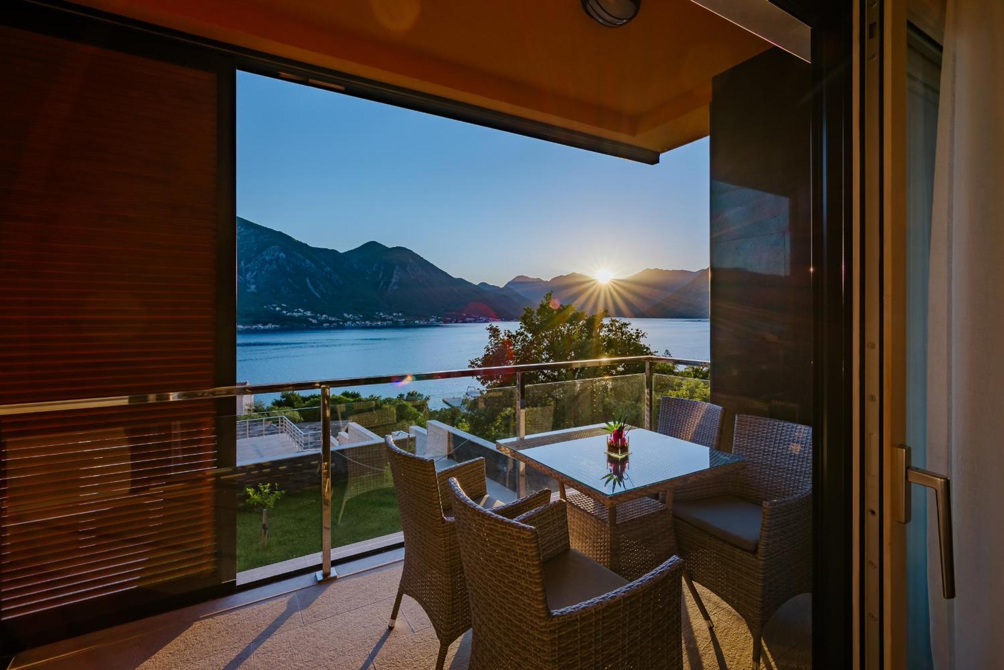 Apartments Casa Delone Kotor Zimmer foto